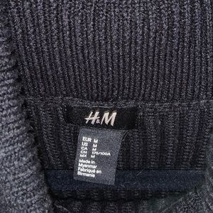 Men’s turtleneck sweater